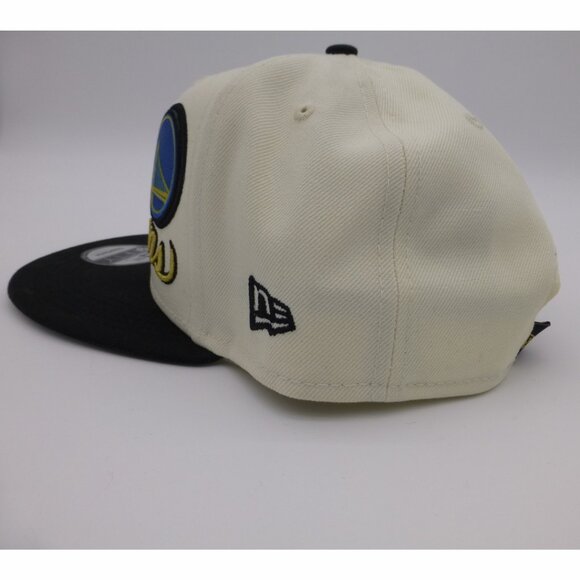 Golden State Warriors New Era 2022 NBA Champions Locker Room Snapback Hat - Picture 4 of 15
